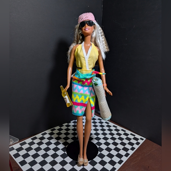Vintage Custom Restyled 2004 Cali Girl So Cal Style  Barbie - Picture 9 of 10